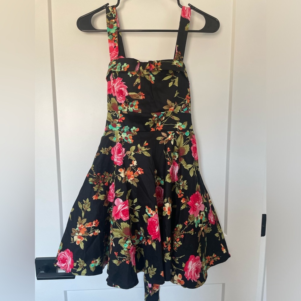 NWT - Ixia Blame Betty Inspired Floral Dress – Size S Stampede